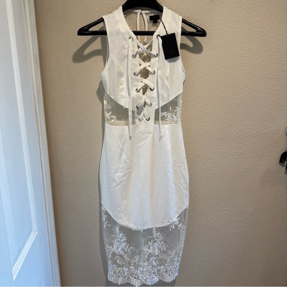 REVOLVE X Nbd Women's Lace‎ Cocktail Party Dress - Ivory - Sz XS NEW Tie Front